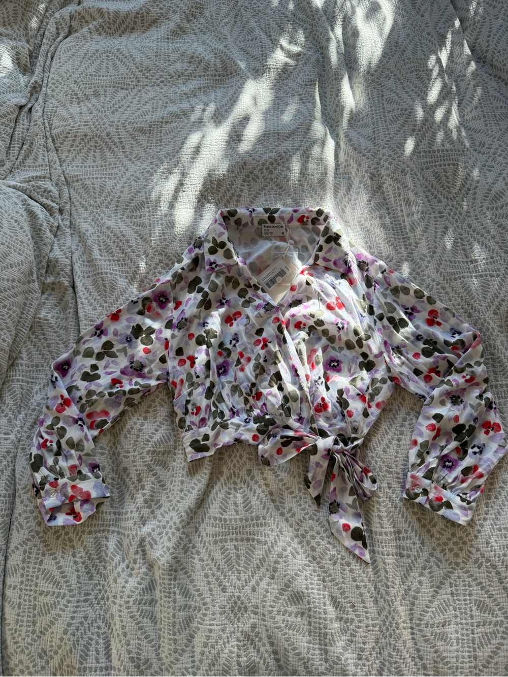 NWT Frank And Oak Printed Wrap Top – Floral – XS - Picture 2 of 10